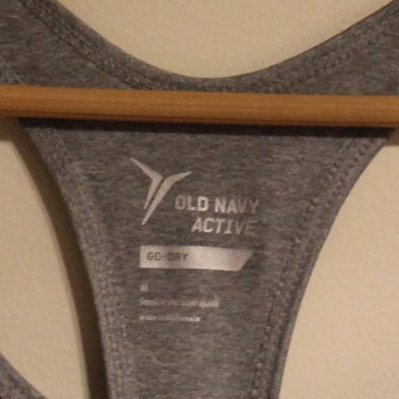 Old Navy Grey Activewear Run Tank Top - Picture 4 of 7